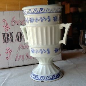 Japan planter/vase 8in vtg